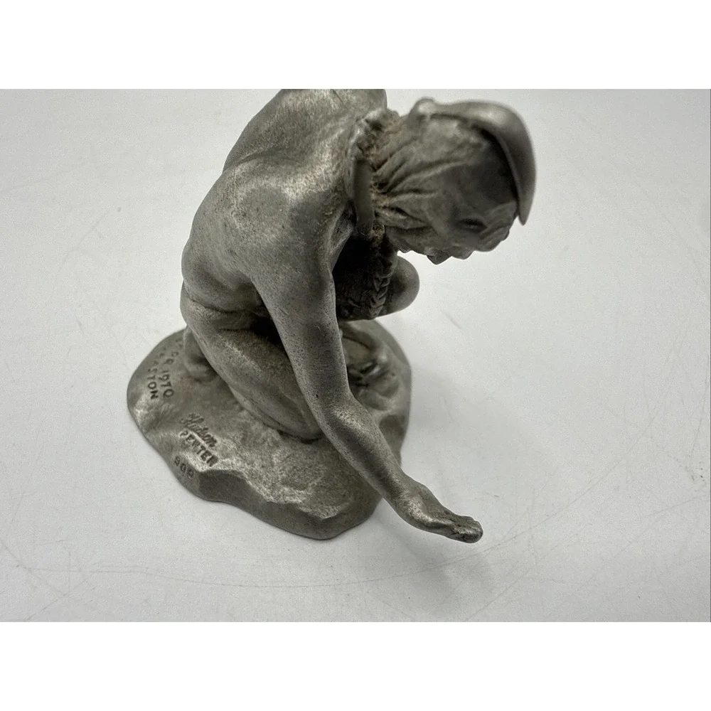 Vintage Hudson Pewter Native American Hunter Figurine 1970 No. 905 P‎ W Baston